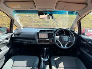 Honda Fit 2019 Maroon