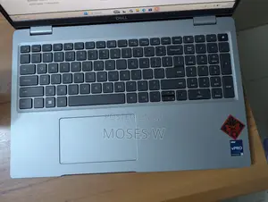 Laptop Dell Precision 3570 16GB Intel Core i5 SSD 512GB