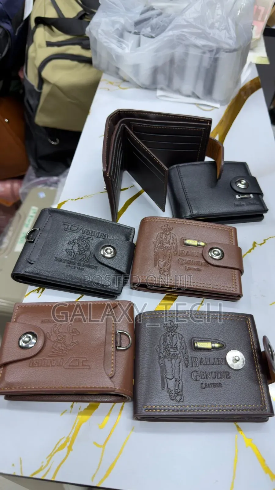 Men’s Classic Wallets