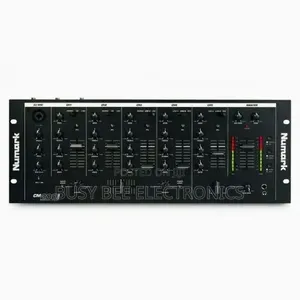 Numark Cm 200 Mixer