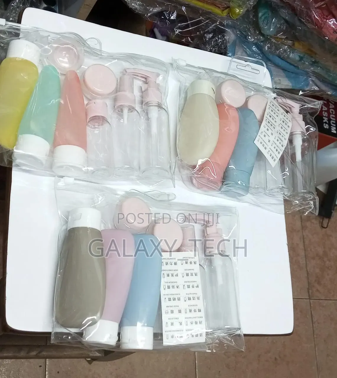 11pcs Spray/Lotion Bottle Set