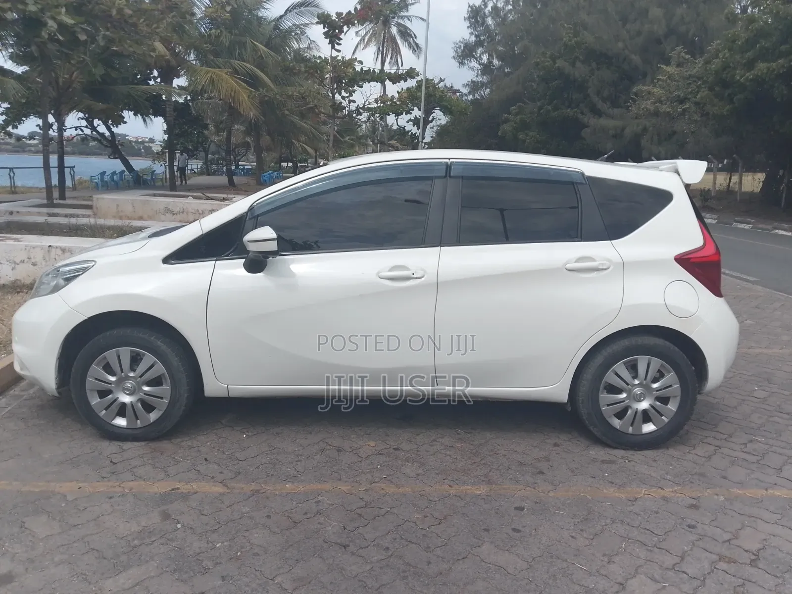 Nissan Note 2015 White