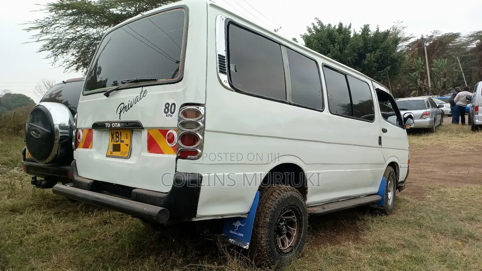 Toyota HiAce 2004 White