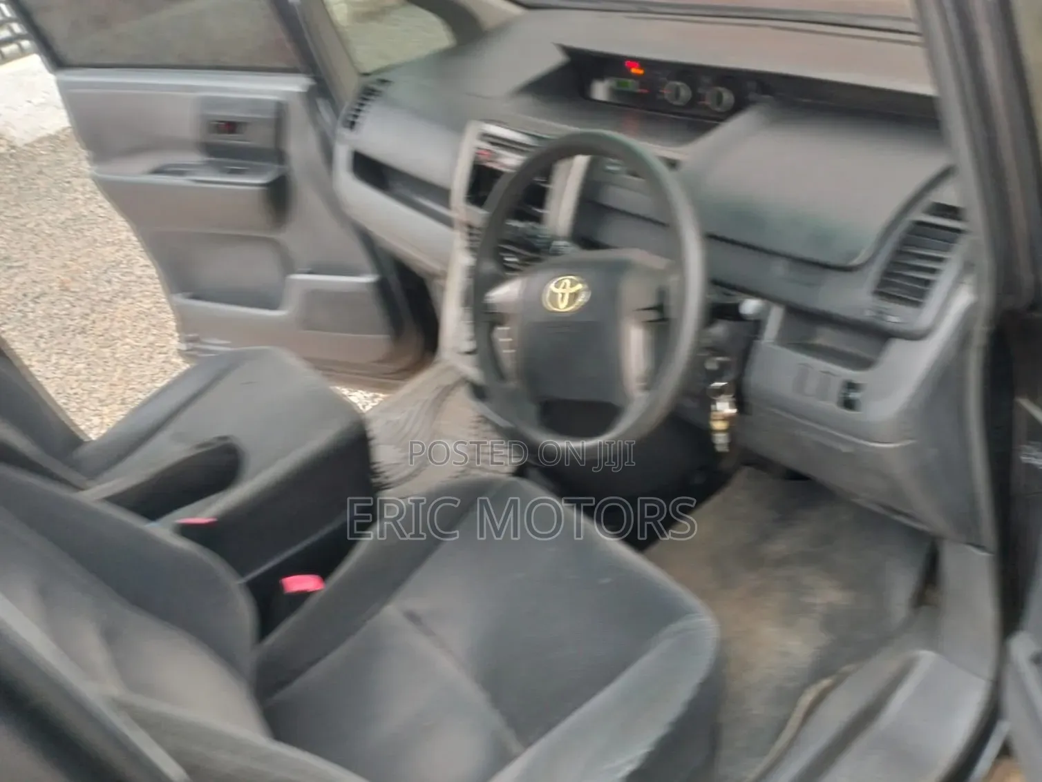 Toyota Noah 2008 Gray
