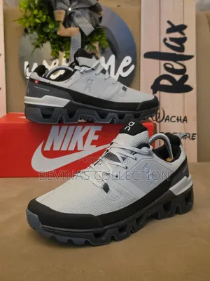Men's Shoe