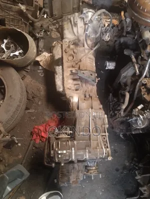 Toyota 3RZ Gearbox