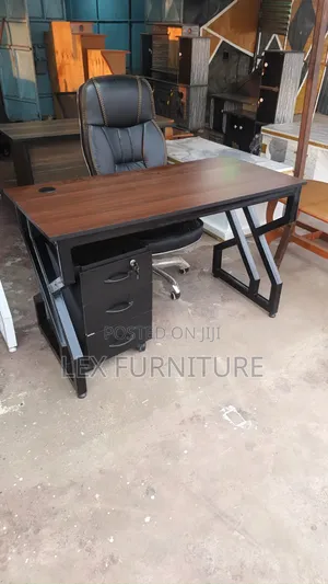 M987 Office Table, Office Chair and 3drwer