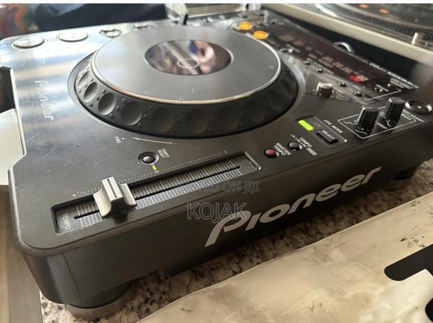 Pioneer CDJ 1000 MK3 - thumbnail 3