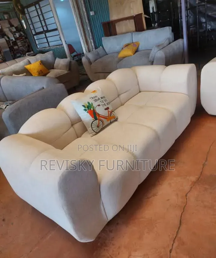 Bubble HD Permanent Sofa.