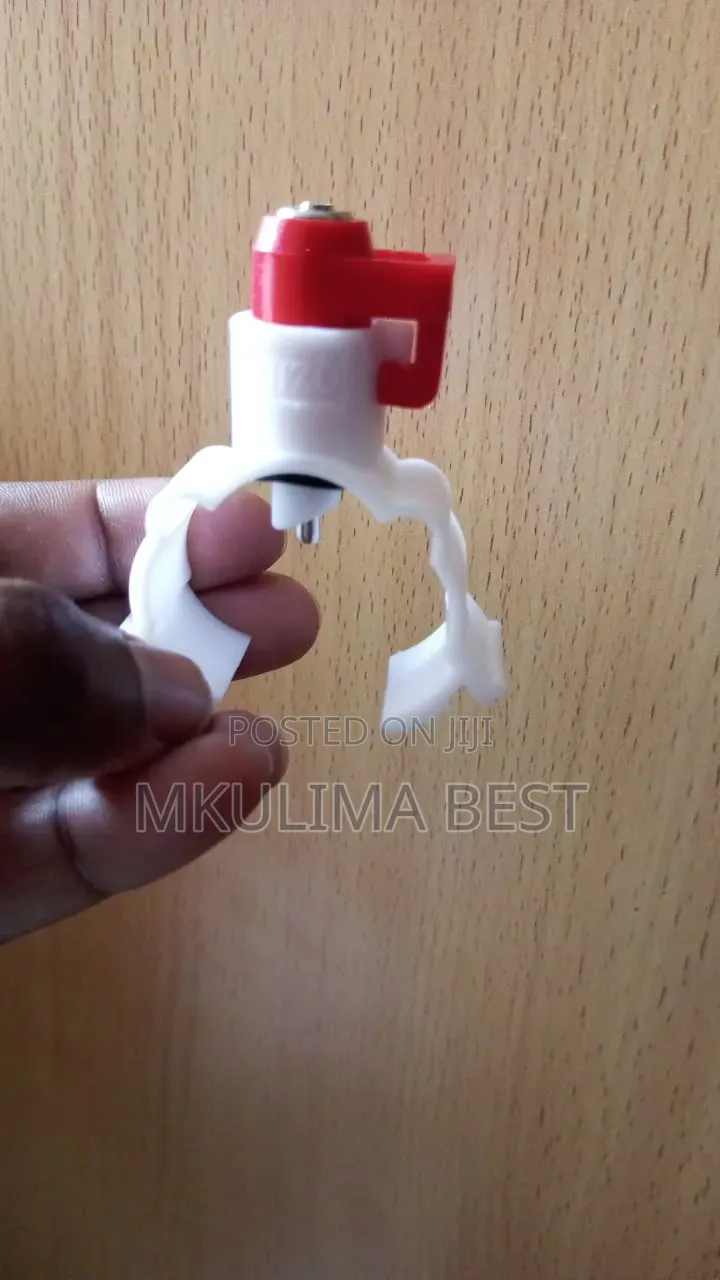 Automatic Nipple Drinker