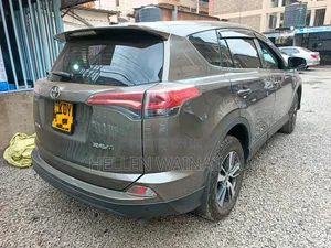 Toyota RAV4 2017 Beige
