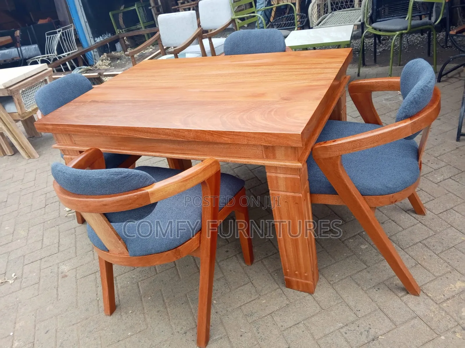 Solid Wood 4 Seater Mahogany Dining Table