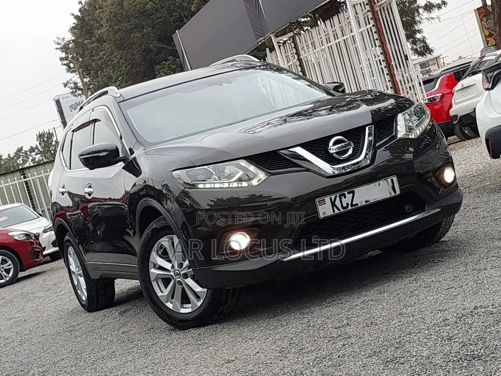 Nissan X-Trail 2014 Brown