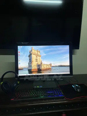 Desktop Computer Asus 8GB Intel Core i5 SSD 500GB