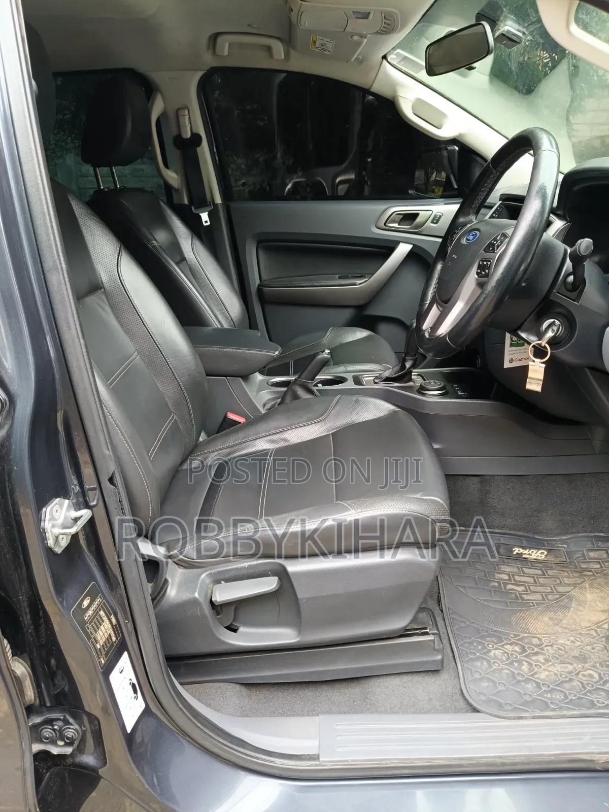 Ford Everest 2018 Gray