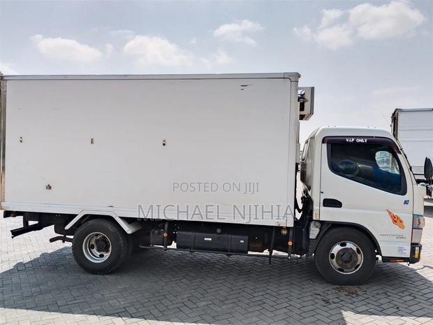 Mitsubishi Truck