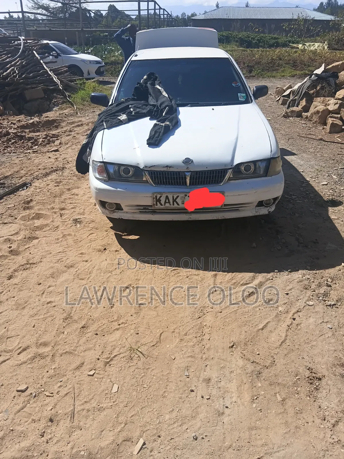 Nissan Sunny 2001 White