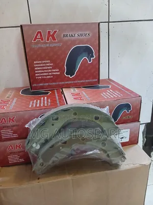 AK Brake Linings (Brake Shoes) for Toyota Brobox