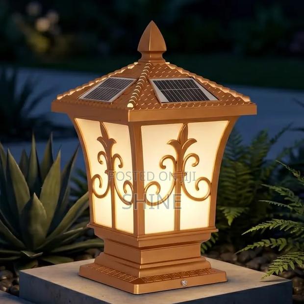 Antique Solar and Electric Gate Light - thumbnail 3