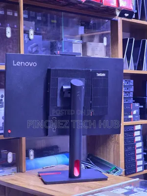 Lenovo ThinkCentre M810z AIO 16GB Intel Core i5 SSD 512GB