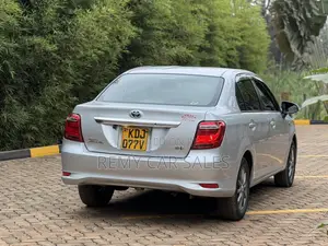 Toyota Axio 2015 Silver