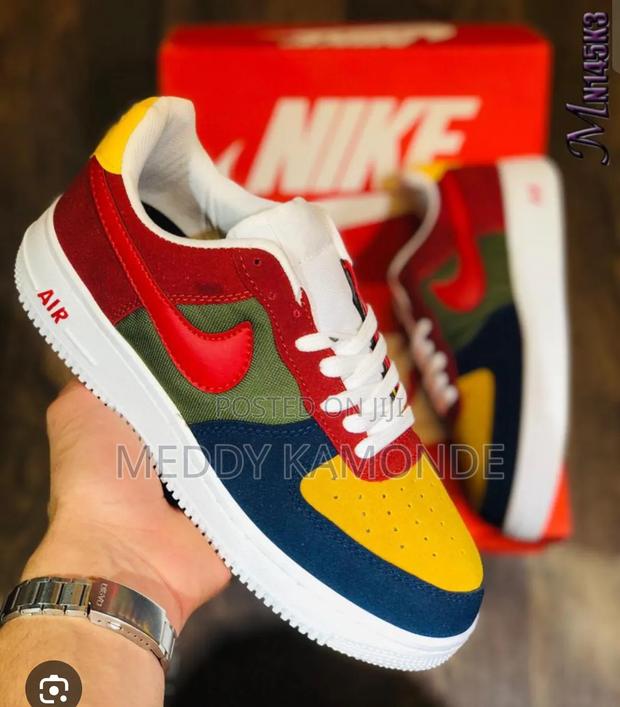Mens Nike Shoes - main view