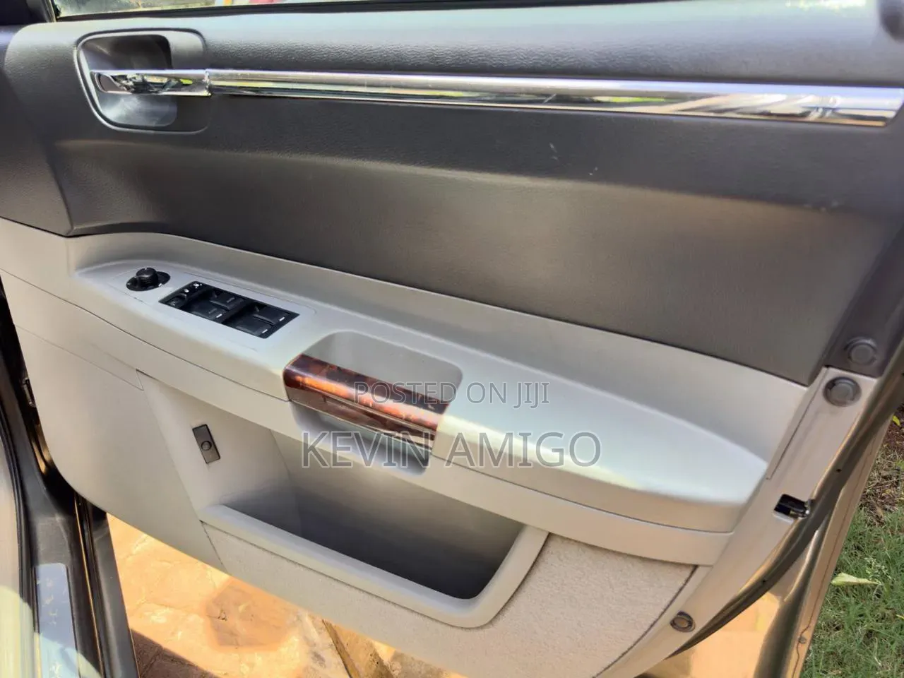 Chrysler 300C 2007 Gray