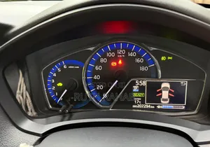 Toyota Axio 2015 Silver