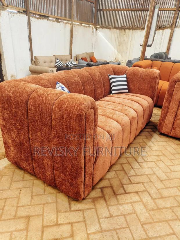 Modern , Quality Unique Bubble 3 Seater HD Sofa - thumbnail 2