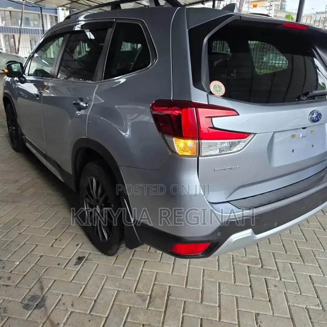Subaru Forester 2019 Gray
