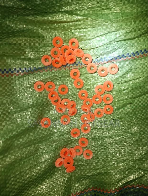 High Quality Orange Elastrator Castrating Rings -10 Pieces - thumbnail 4