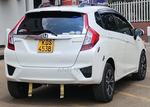 Honda Fit 2017 White