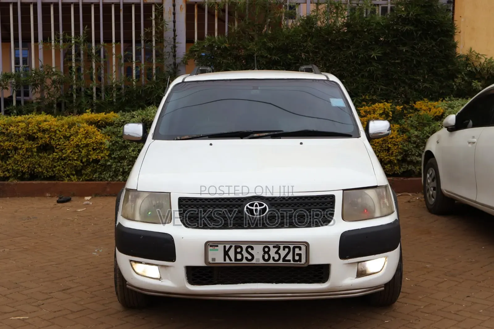 Toyota Succeed 2005 White