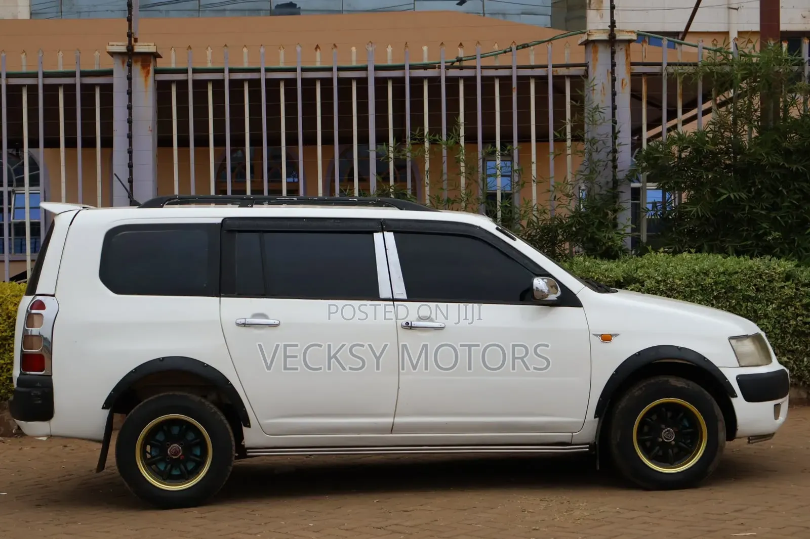 Toyota Succeed 2005 White