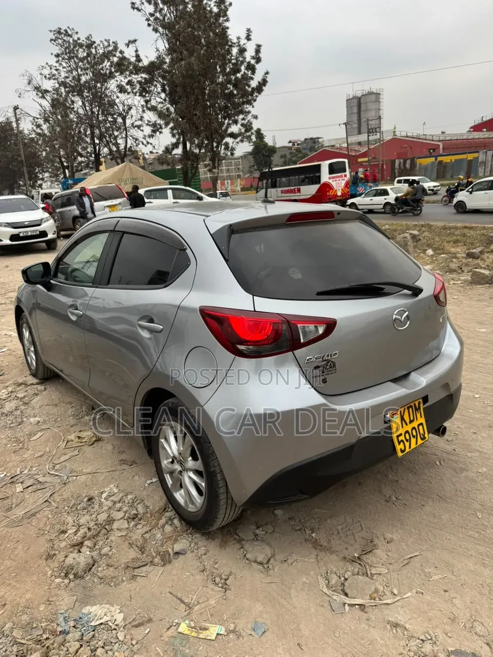 Mazda Demio 2016 Silver