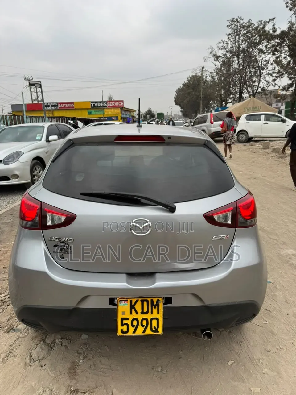 Mazda Demio 2016 Silver