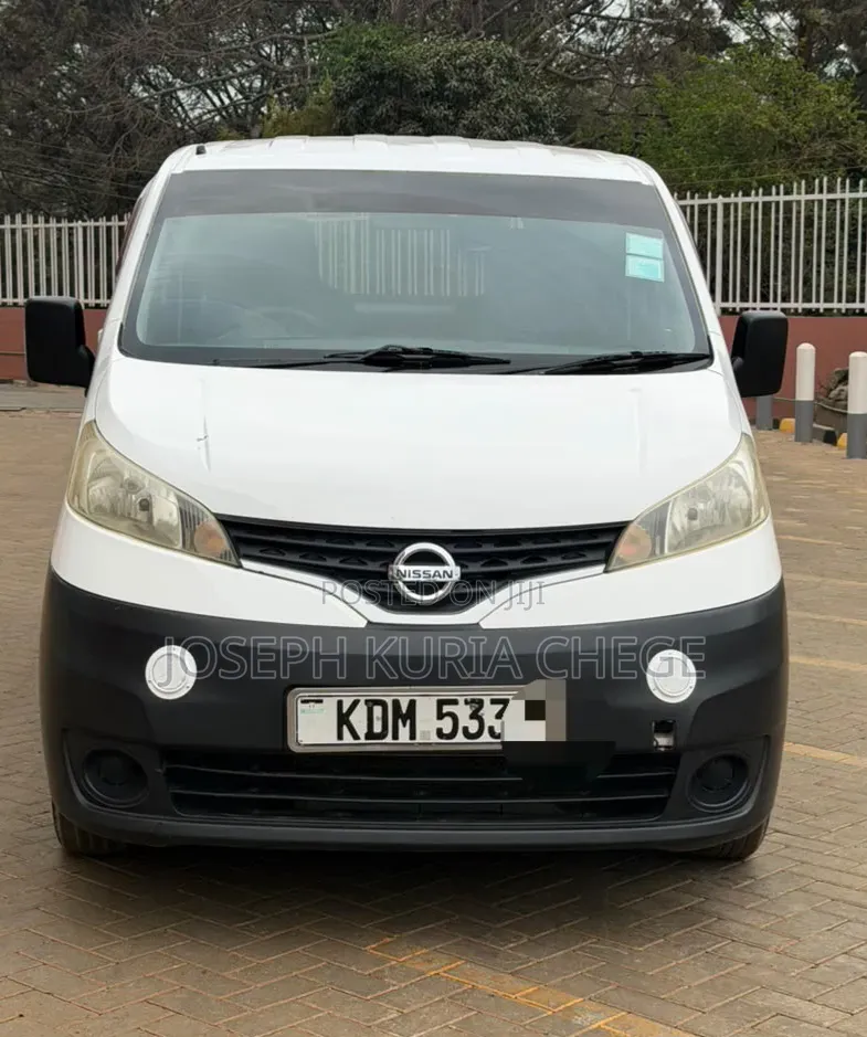 Nissan NV200 2015 White