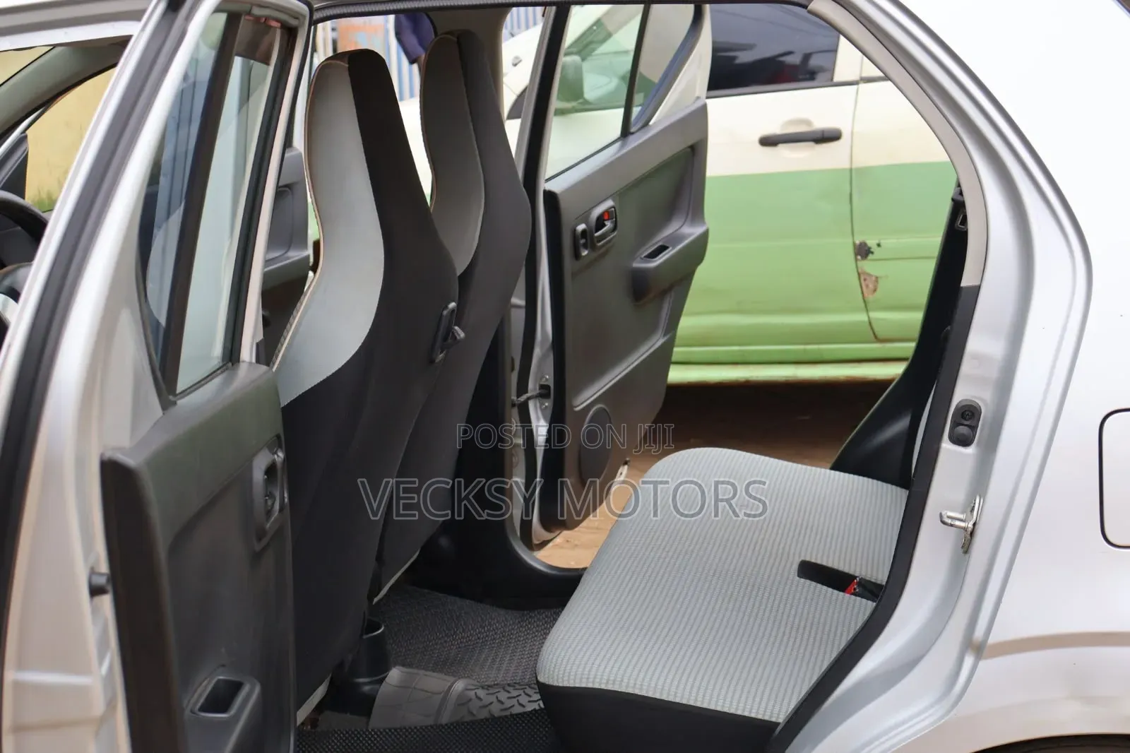 Mazda Carol 2017 Silver