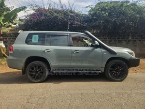 Toyota Land Cruiser 4.5 V8 TD STD 2009 Green