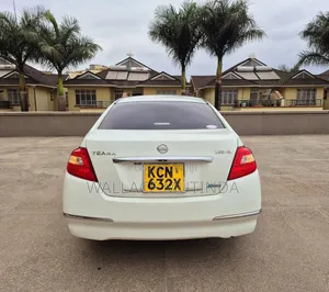 Nissan Teana 2011 White