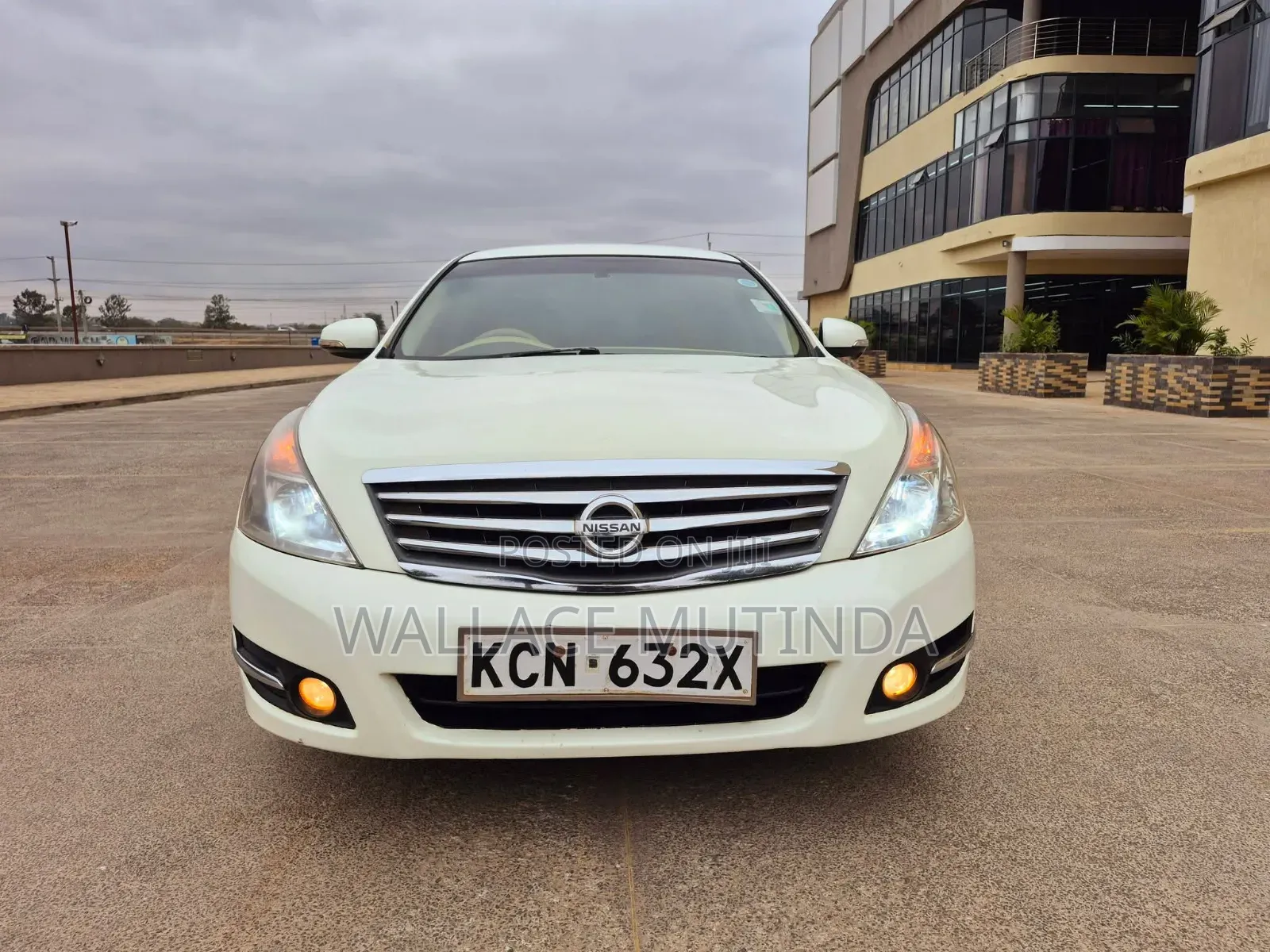 Nissan Teana 2011 White