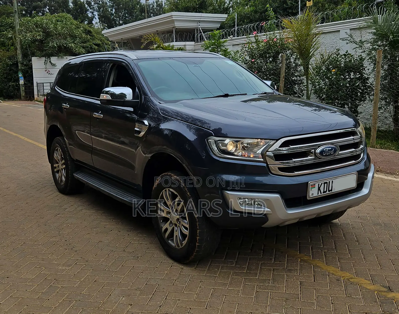 Ford Everest 2018 Gray