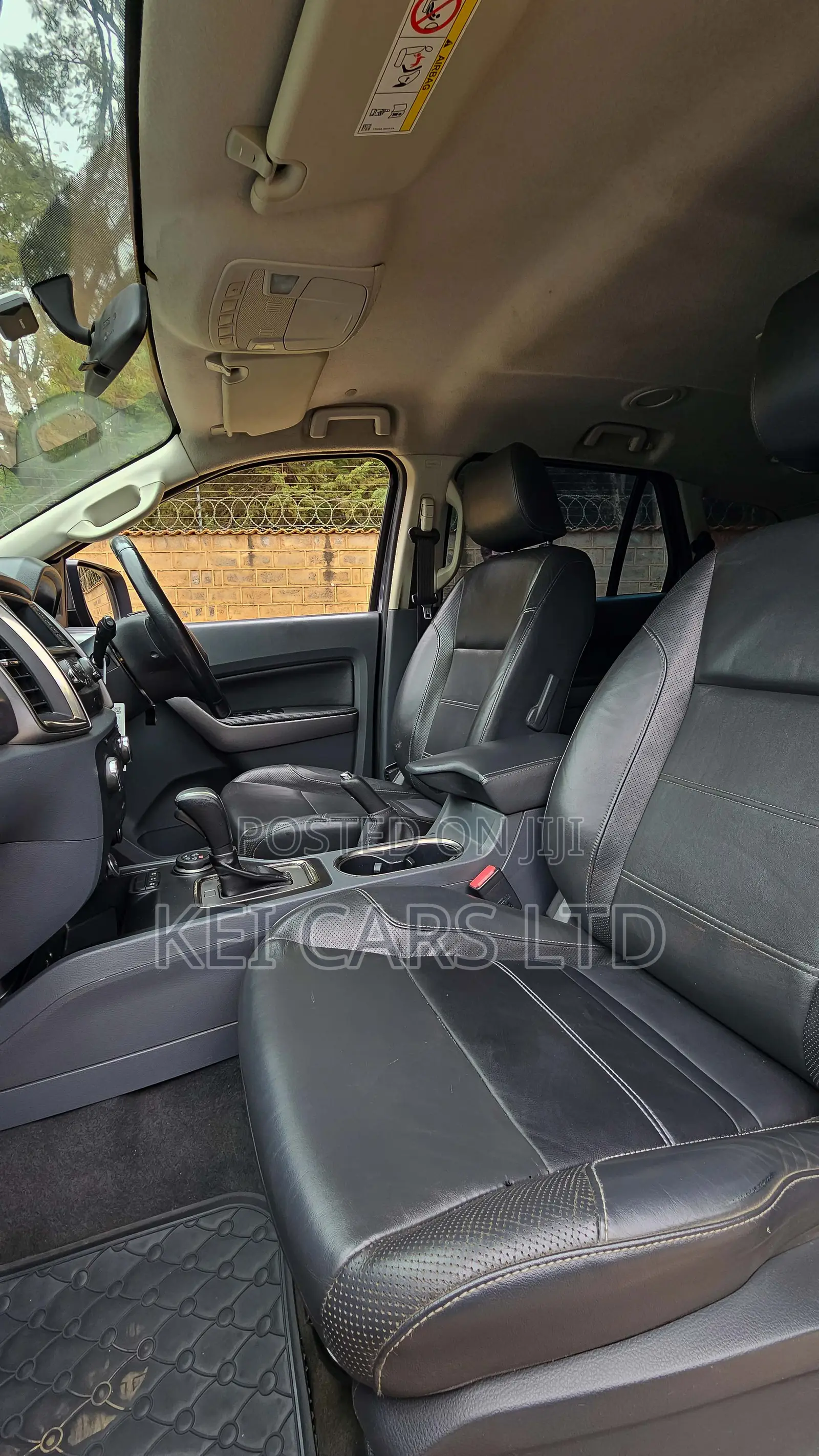 Ford Everest 2018 Gray