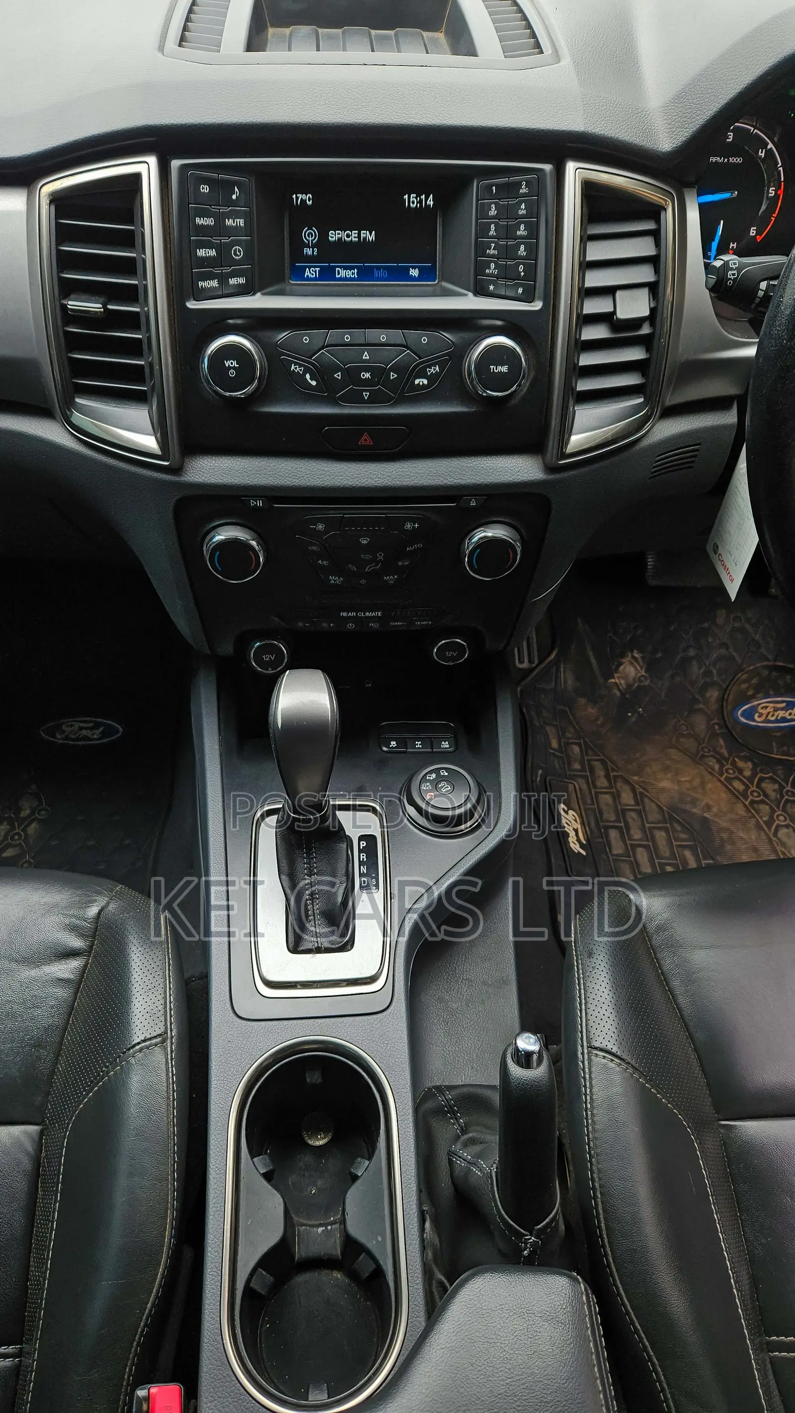 Ford Everest 2018 Gray