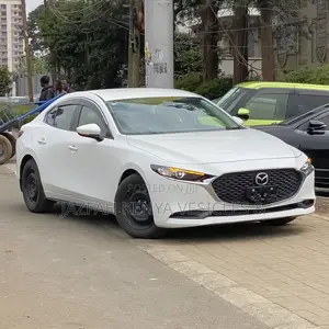 Mazda 3 2019 White