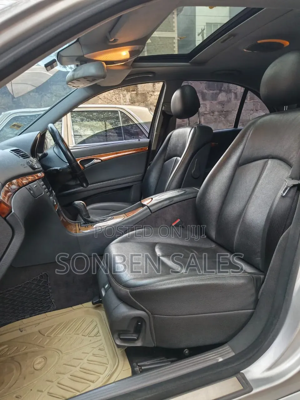 Mercedes-Benz E200 2006 Silver