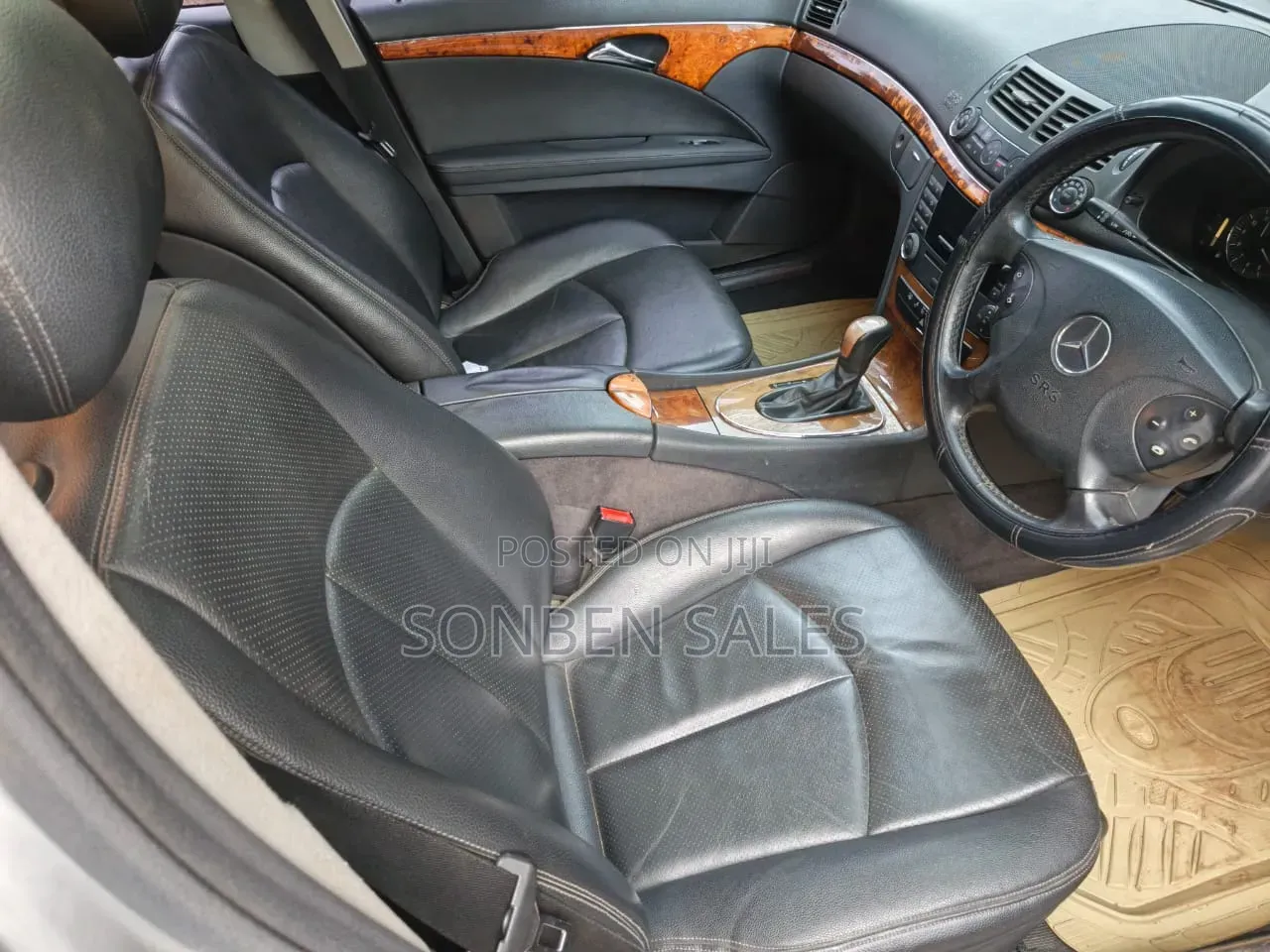Mercedes-Benz E200 2006 Silver