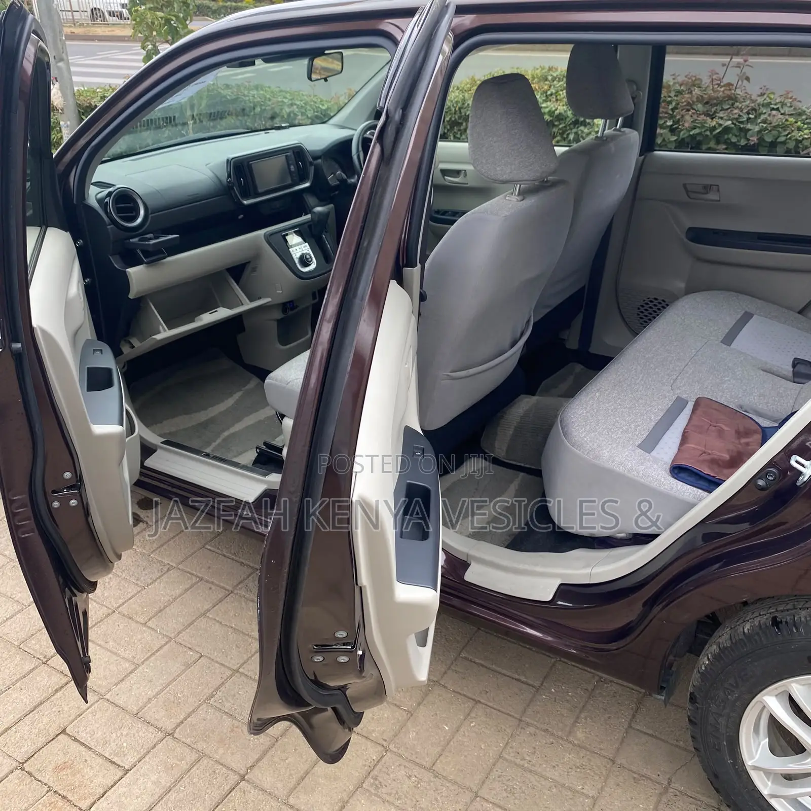 Daihatsu Boon 2019 Maroon