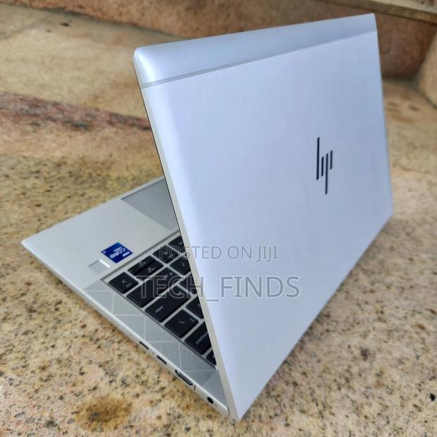 Laptop HP EliteBook 830 G8 32GB Intel Core i7 SSD 1T - thumbnail 2