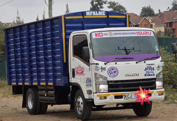Isuzu NMR for Sale